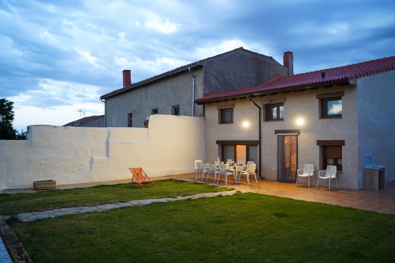 Casa Rural Las Cabanas De Castilla Kültér fotó